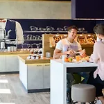 Hotel Ibis Budget Center 2*