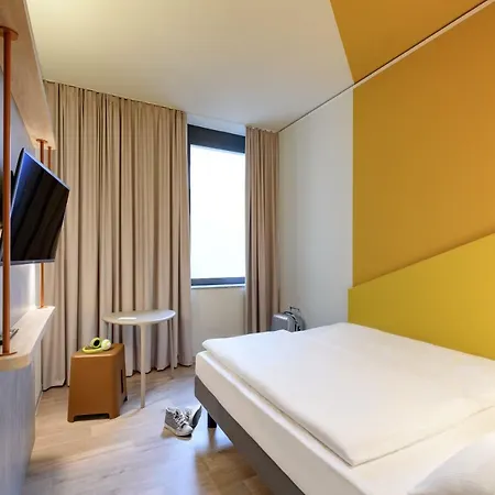 Ξενοδοχείο Ibis Budget Center 2*