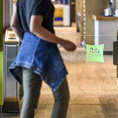 Ξενοδοχείο Ibis Budget Center 2*