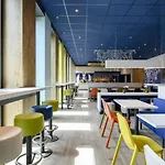 Ibis Budget Center