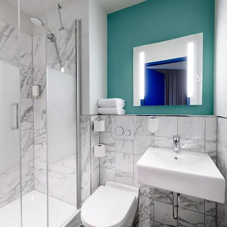 Ibis Budget Center מלון ברמן