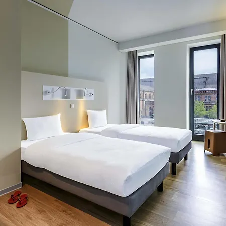 Отель Ibis Budget Center