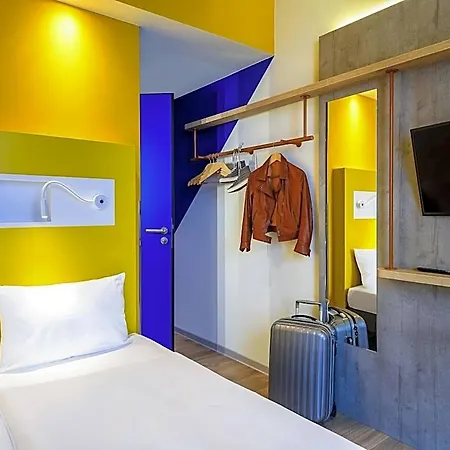 Ibis Budget Center 2*