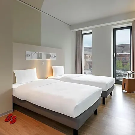 Ibis Budget Center 2*