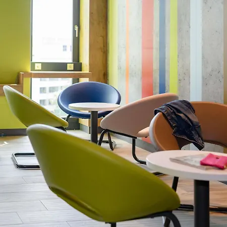 Ibis Budget Center