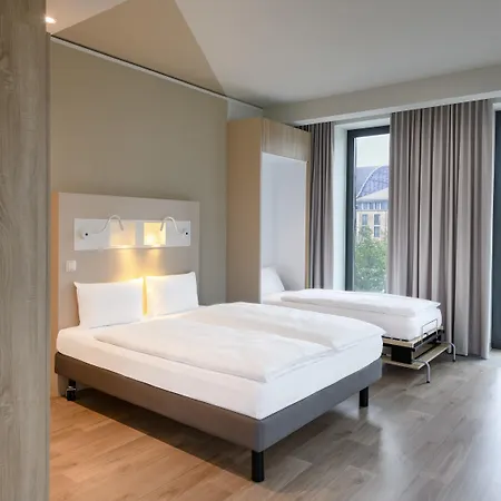Отель Ibis Budget Center 2*