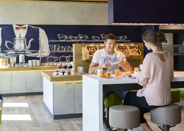 Ibis Budget Center Hotel