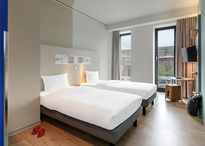 Ibis Budget Center Hotel