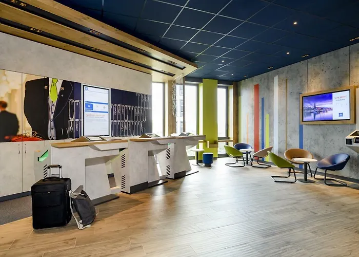 Ibis Budget Center Hotel 2*