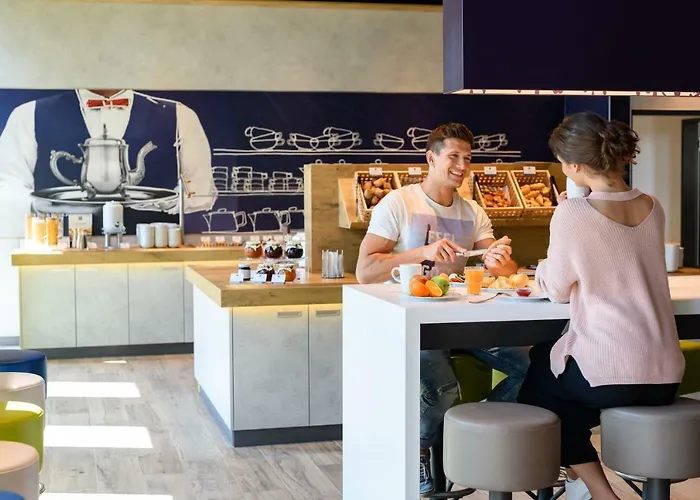 ホテル Ibis Budget Center 2*