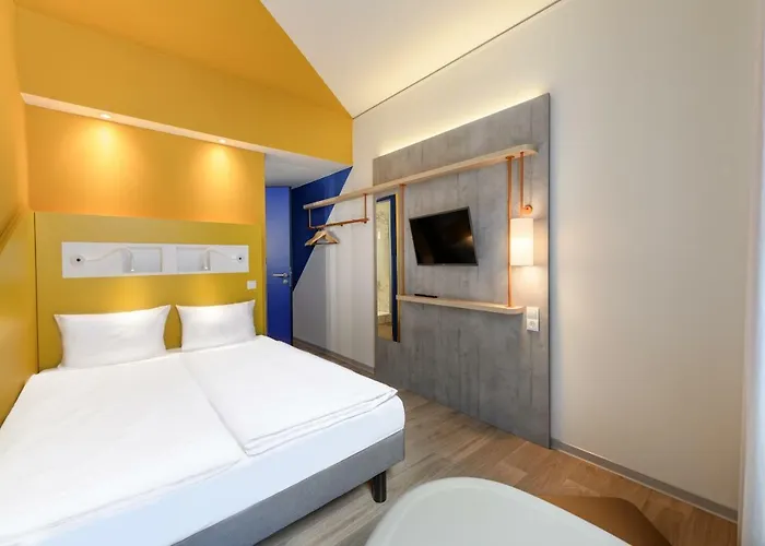 Hotel Ibis Budget Center 2*